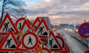 panneau travaux