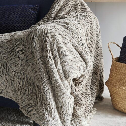 plaid-decoratif-matiere