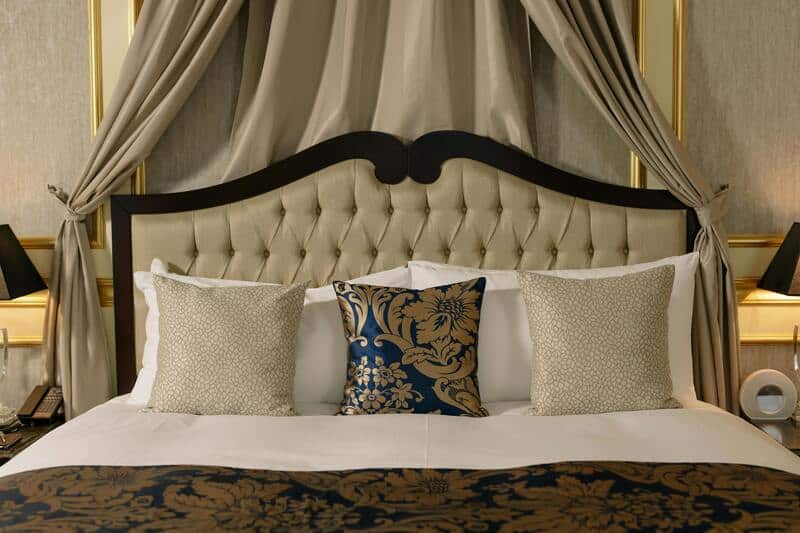 tête de lit capitonnée